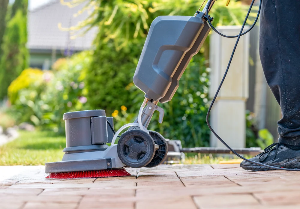 Decluttering Outdoor Areas – Home Maintenance for older Australians from Montessori Care