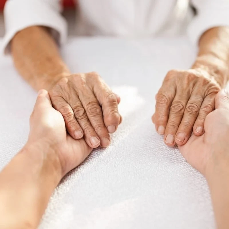 How do disability carers support clients with dementia? — illustration from Montessori Care